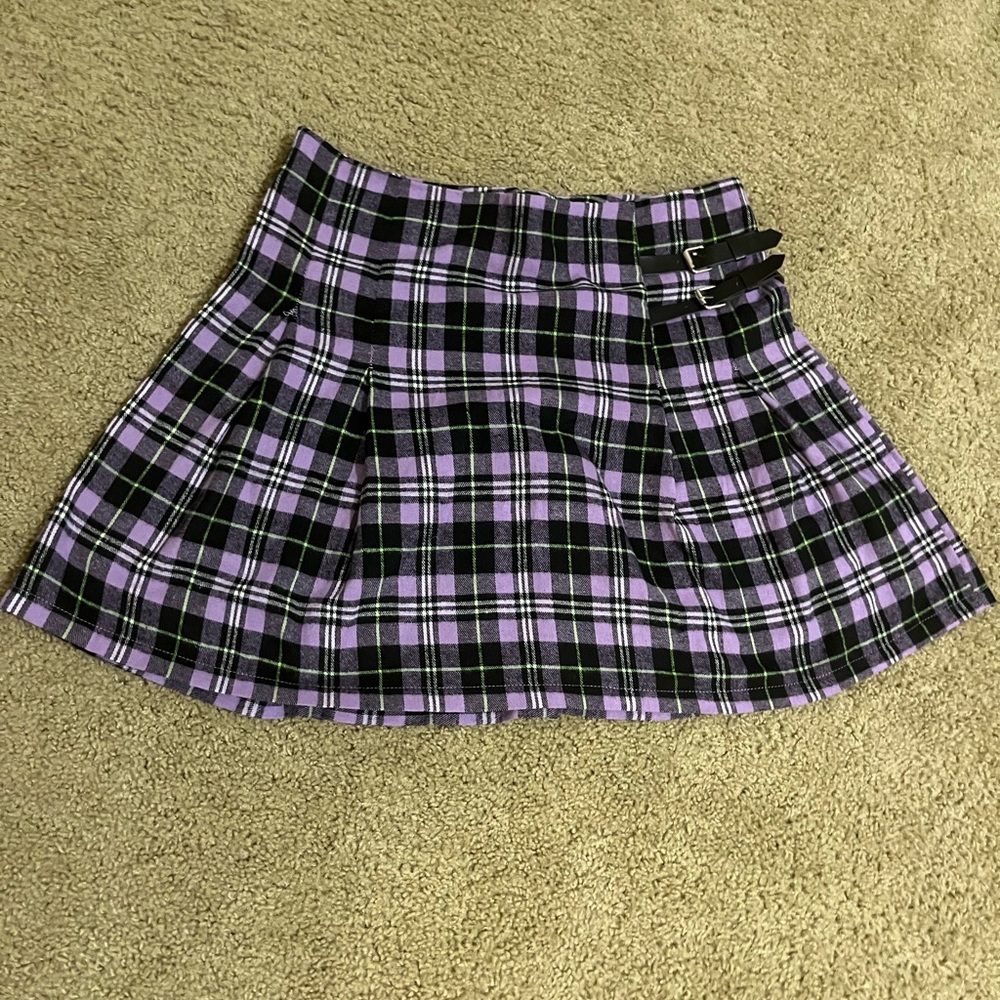 Shein Curve pleated skirt